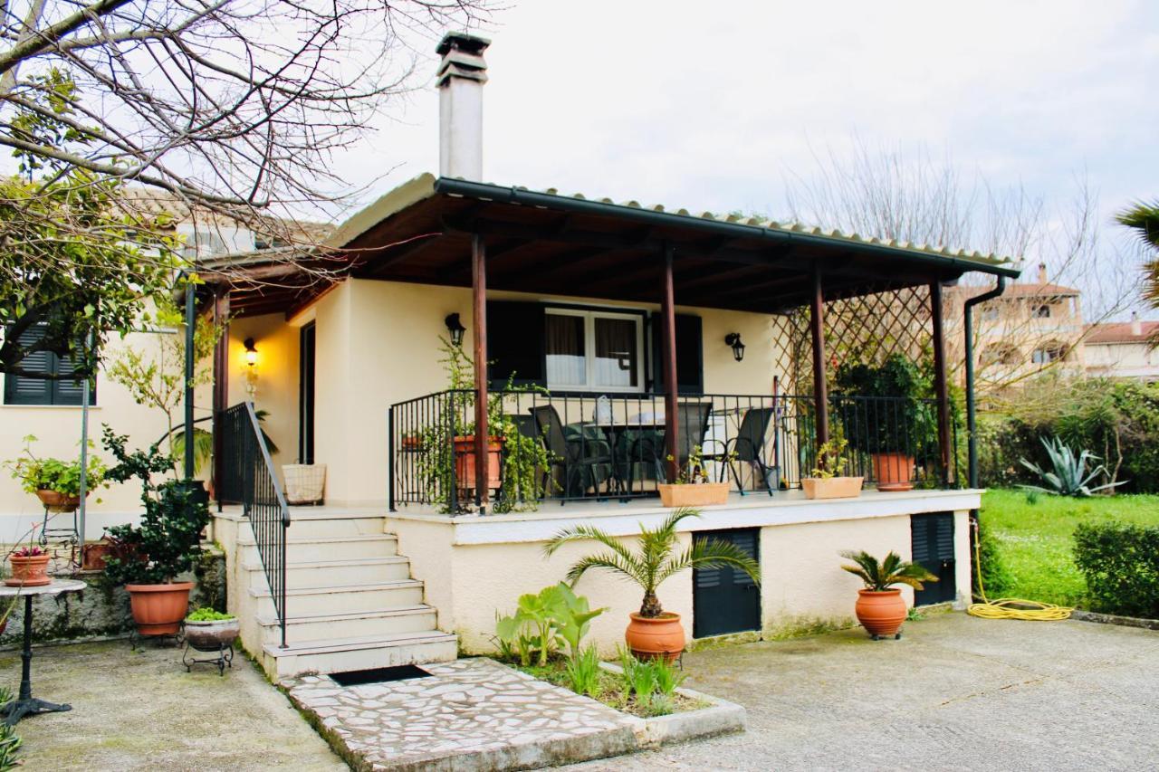 Villa Eutuxia House à Corfu  Extérieur photo